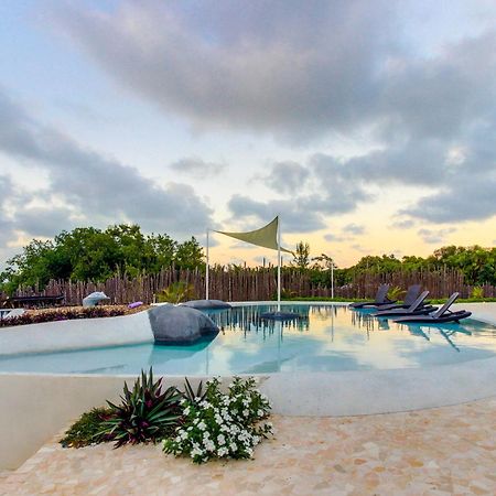 Swan Villas Maya Beach エクステリア 写真