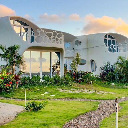 Swan Villas Maya Beach エクステリア 写真